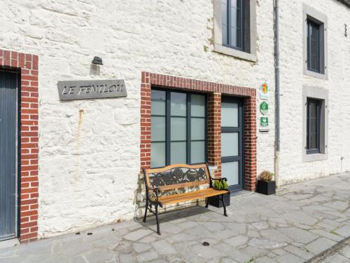 Pretty Cottage in Gimnee with Garden gîte à louer Hierges