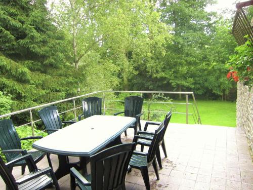  Holiday Home in Rokytnice nad Jizerou with Garden in Treignes