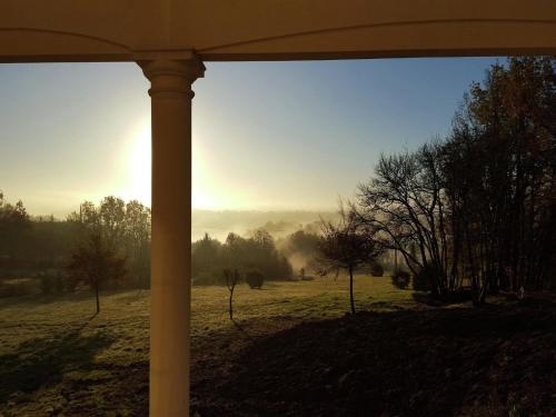 Chic Villa in Montaigu-de-Quercy With Swimming Pool gîte à louer Montaigu-de-Quercy