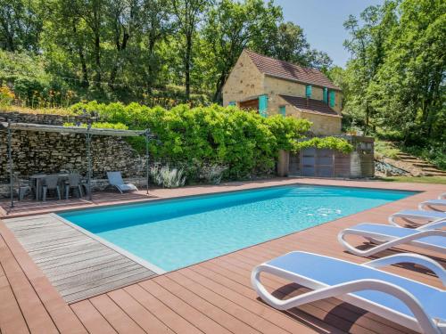 Mansion in Lavercanti re with Private Pool - Location saisonnière - Lavercantière