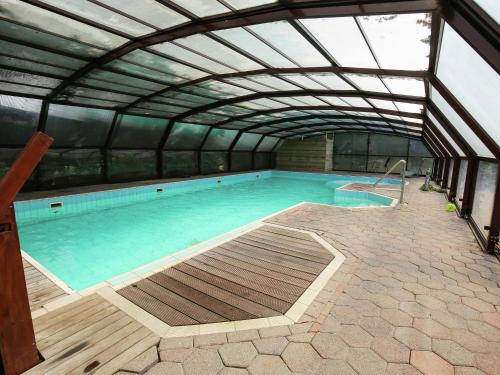 Luxury Villa in Bergentheim with Jacuzzi and Sauna