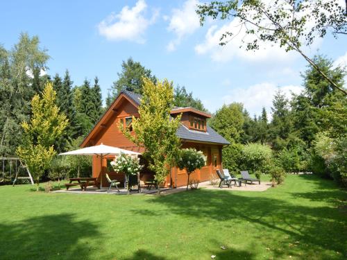 B&B Wissel - Beautiful wooden villa on a large private site on the Veluwe - Bed and Breakfast Wissel