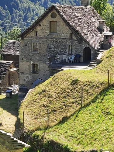 Tepilanti in Cerentino