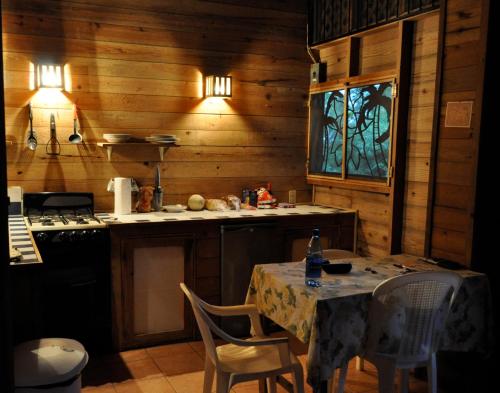 Roatan Bed & Breakfast Apartments, Вест-Энд (фото 4)