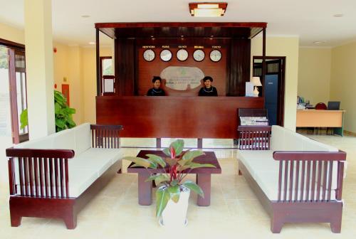 Aula, Sai Gon - Ban Gioc Resort in Dam Thuy