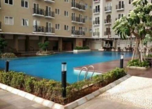 Cozy 2BR in West Jakarta Puri Parkview