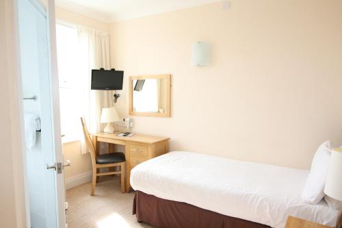 Single room, sea view