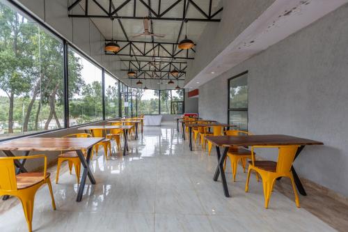 KSTDC Hotel Mayura Nisarga Pearl Valley in Anekal