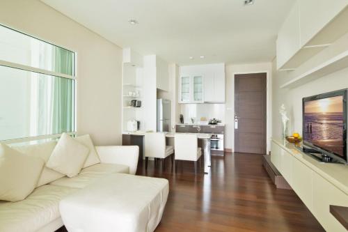 Ivy Thonglor 55, Bangkok (photo 6)