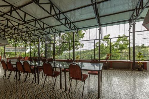 KSTDC Hotel Mayura Nisarga Pearl Valley in Anekal