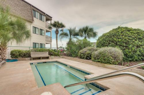 2BR Ocean Forest Villa Steps Away From Pristine Sandy Beaches - 온수 욕조