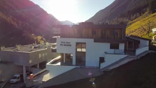 Hotel Apart Piz Mundin in Kappl, Österreich