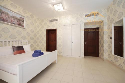 New Arabian Luxury Villa With Pool