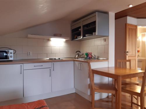 cuisine, Appartement Alpenheim in Zell Am See Airport
