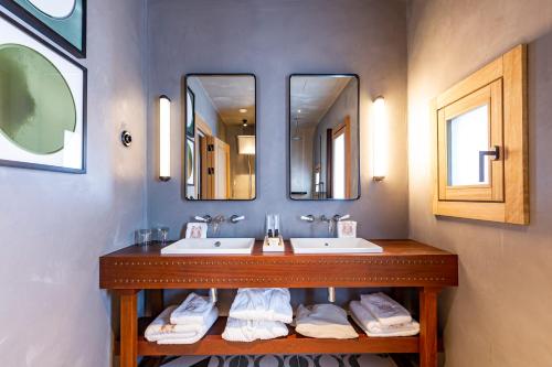 Hotel La Torre del Canonigo - Small Luxury Hotels - image 14