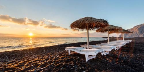 Seaside by Manos, Kamari (photo 6)