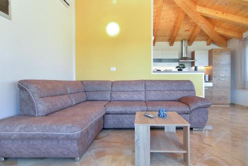 House Roza 2065 - image 5