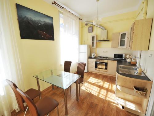 Cosiest 3-room Apartment In Central Lviv in Lychakivskyi Negyed