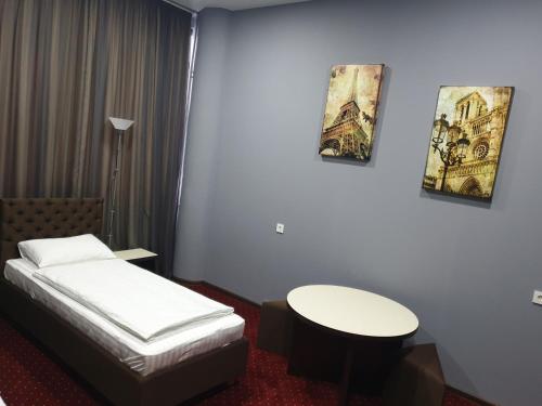 LEX Trend Hotel - image 7