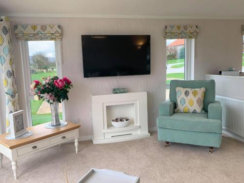 The Hollin Retreat at Hollin Barn Lodge Park