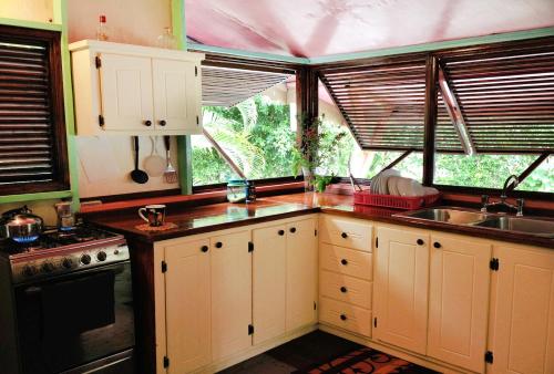 bucătărie, Creole house 2 bedrooms with garden Best View Rodney Bay 21 in Gros Islet