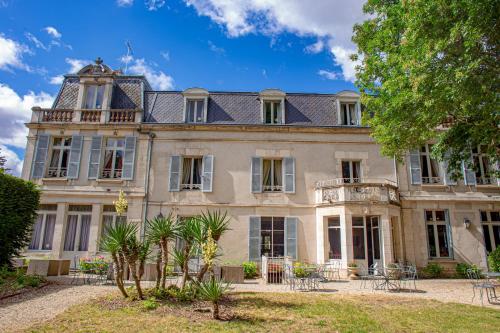 Hôtel Les Maréchaux - Hotel - Auxerre