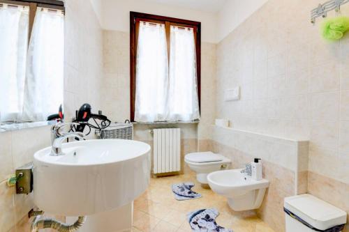 Bathroom, In Love in Montichiari