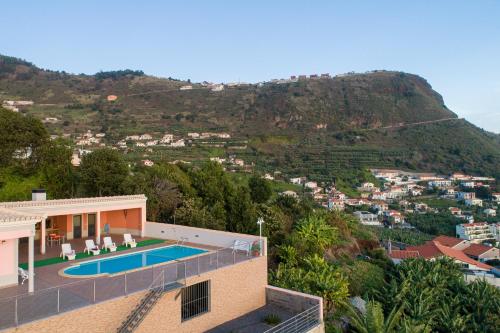  Villa Faria in Arco da Calheta