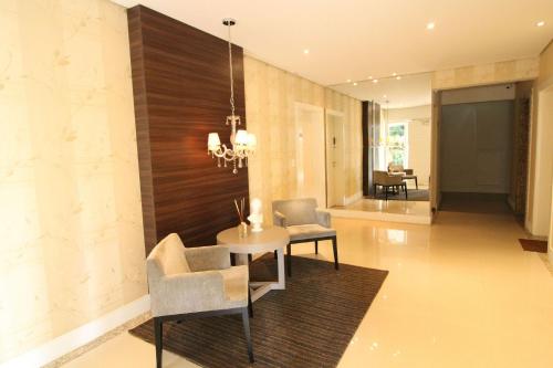 550 metros, Rua Coberta - Centro/Altos da Bela Vista in กรามาโด้
