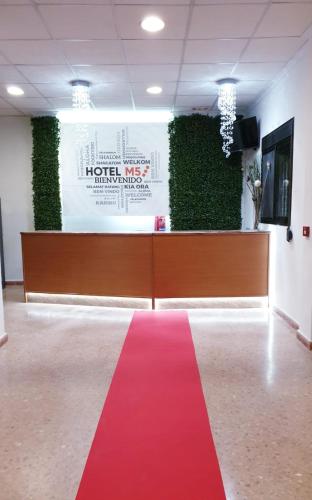 Hotel M5 Valencia Aeropuerto, Manises bei Llombay