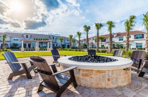 FREE Water Park Bar & Grill Story Lake Resort - image 5