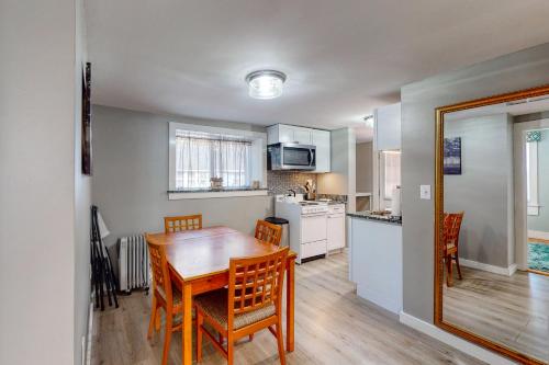 Wild Wood Way Cottage - image 2