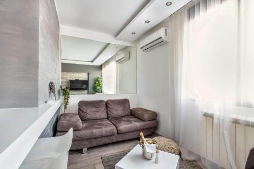 Standard Apartment image 8