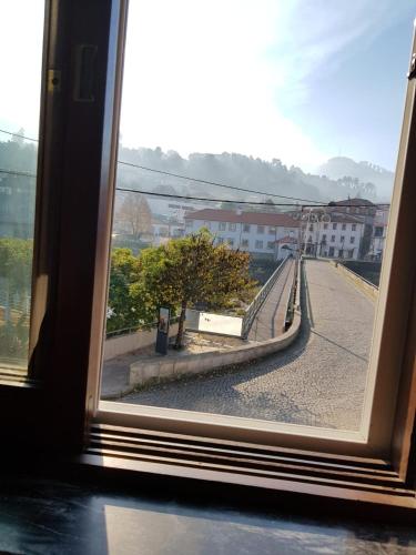 Pensao David, B&B in วาร์เซีย