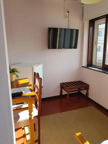 Pensao David, B&B in วาร์เซีย