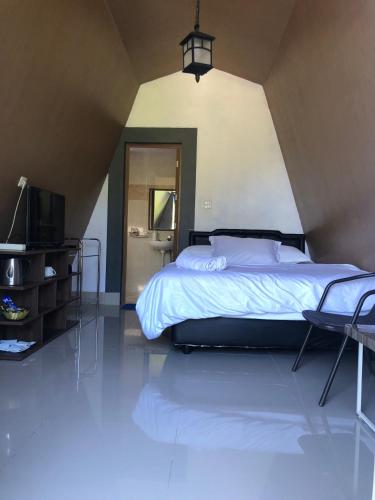 Bromo Camp House Room Type - Deluxe Double Room with Balcony Bromo Camp House Room Type - Deluxe Double Room with Balcony