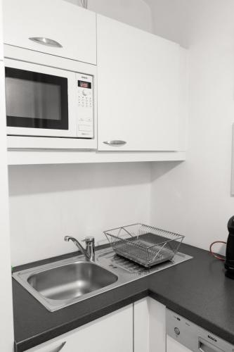 Central living - Stephansdom Apartments 5