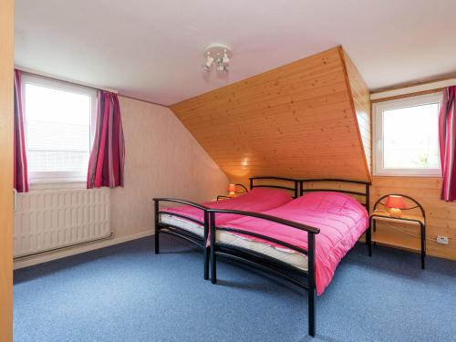  Chic Holiday Home in Pont-Malmedy with Sauna, Terrace, BBQ in Malmedy