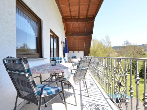 Balcony/terrace, Sun-Kissed Apartment in Lirstal with Garden in Lirstal