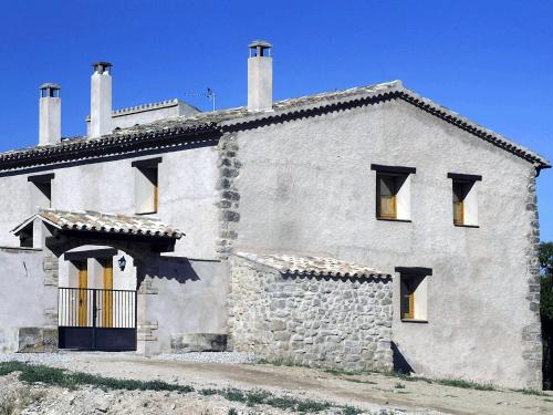 Vista exterior, Luxurious Cottage with Swimming Pool in Catalonia in Castellfullit del Boix