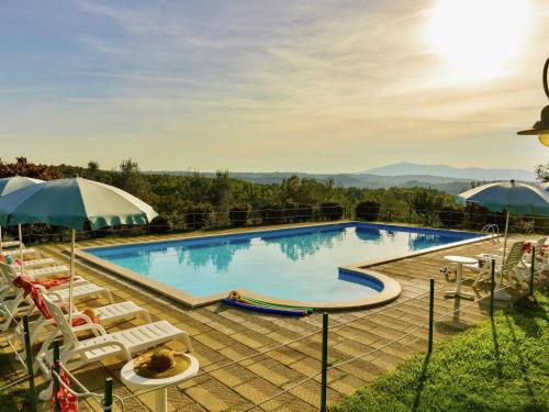  Farmhouse with air conditioning private terrace and pool, Pension in Città della Pieve