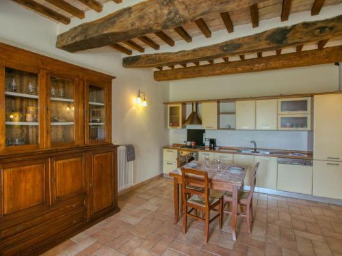 virtuve, Mansion in Sant'Angelo with Valley Views in Sant' Angelo in Vado