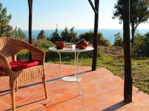  Comfy Holiday Home with Garden, Pension in Monte Argentario