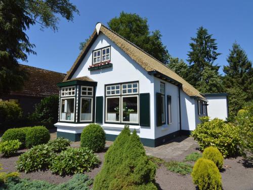 Holiday home near the Drents Friese Wold