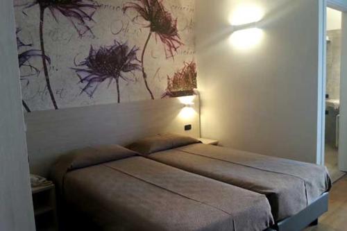 Hotel Italy - image 2