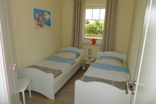 Apartment with Terrace image 10