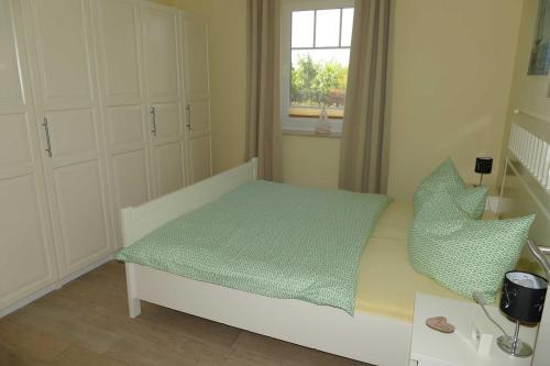 Apartment with Terrace image 8