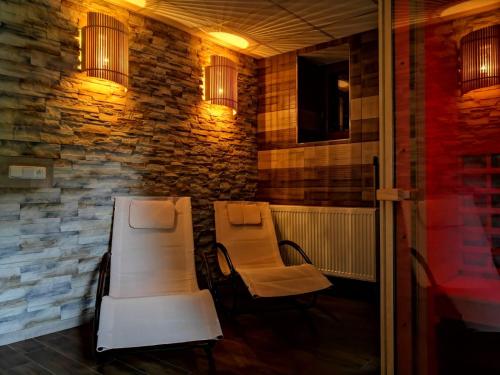 Chata DESMO - Prkenný Dŭl