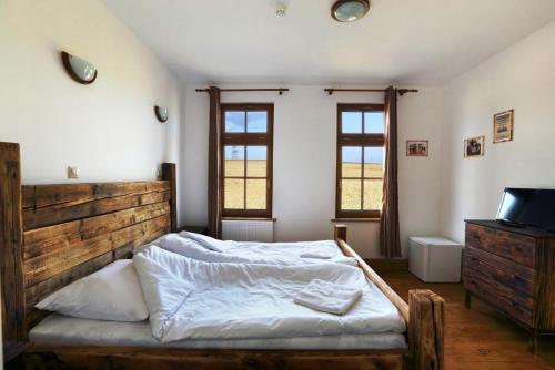 Tordas Western House