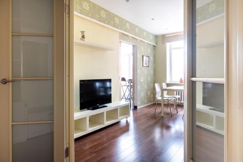 Apartmenty LUX Leningradskaya Ulyanovskaya Marksa Kirova street